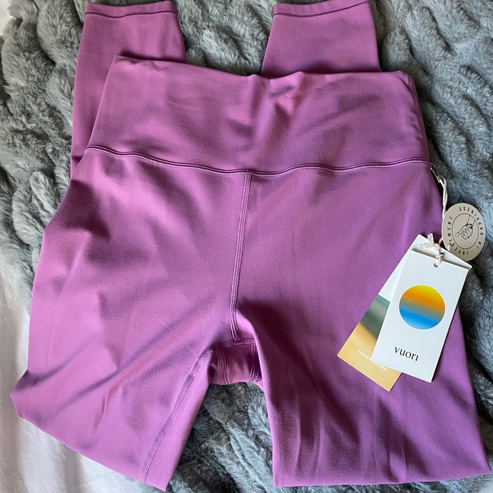Vuori BlissBlend All The Feels Leggings Claret size medium